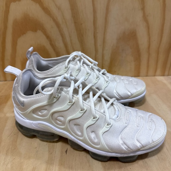 RARE🔥 Nike Air Vapormax Plus White Pure Platinum Men's Shoes SZ 10.5 924453-100